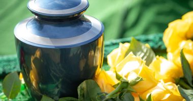 5 Mementos You Should Keep After a Funeral
