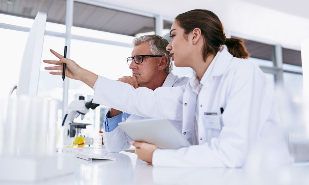 5 Tips for Attracting Employees to Your Laboratory