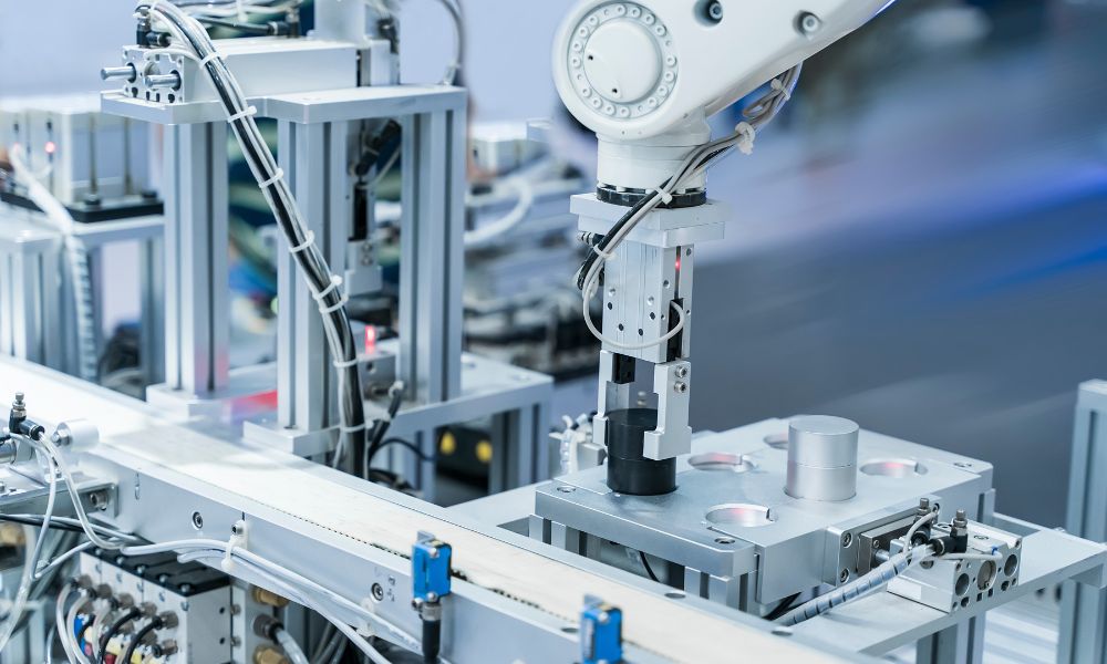 5 Pieces of Essential Equipment for Factories